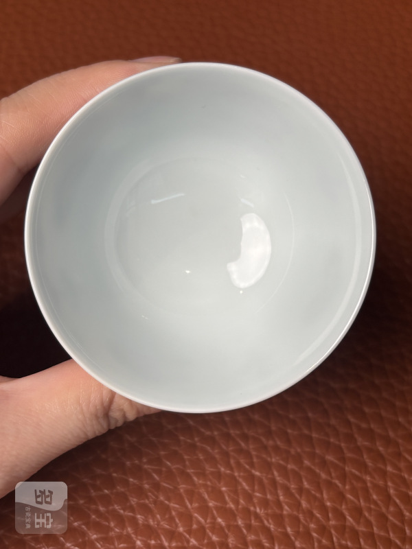 清雍正 斗彩灵芝纹杯一对（带老盒） - 图21